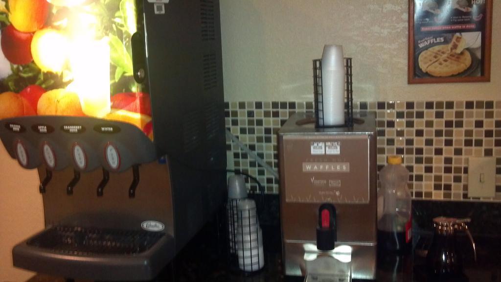 Comfort Inn & Suites Panama City North Zewnętrze zdjęcie